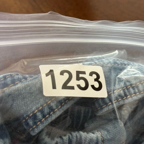 Oshkosh B’Gosh Denim Overalls Baby 18M Blue Medium Wash Adjustable Button Straps - Picture 6 of 6